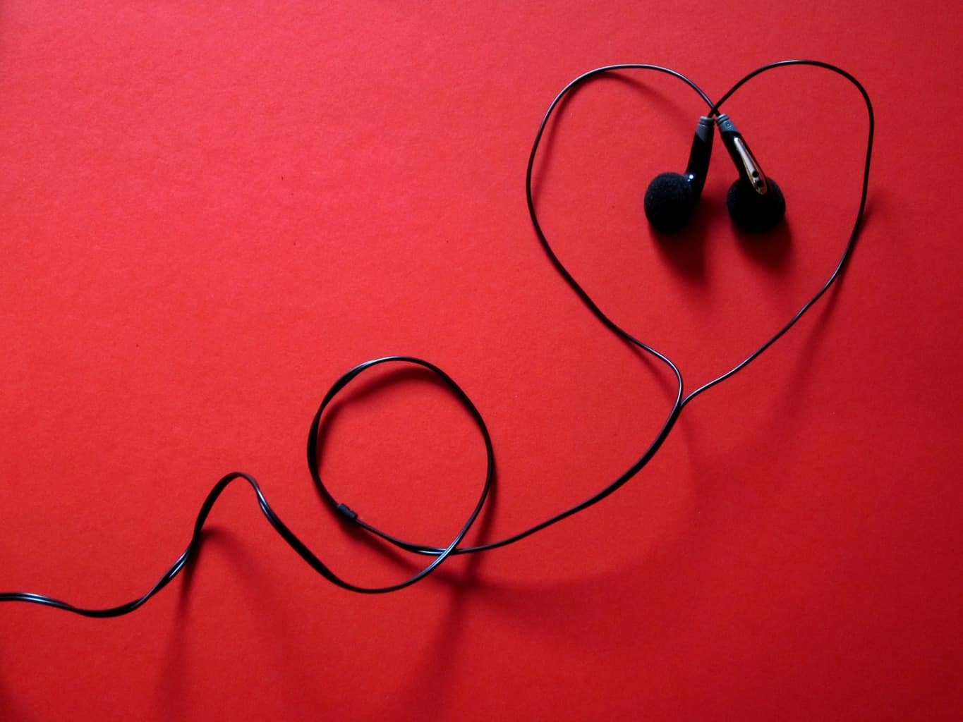 Headphone cord in the shape of a heart.