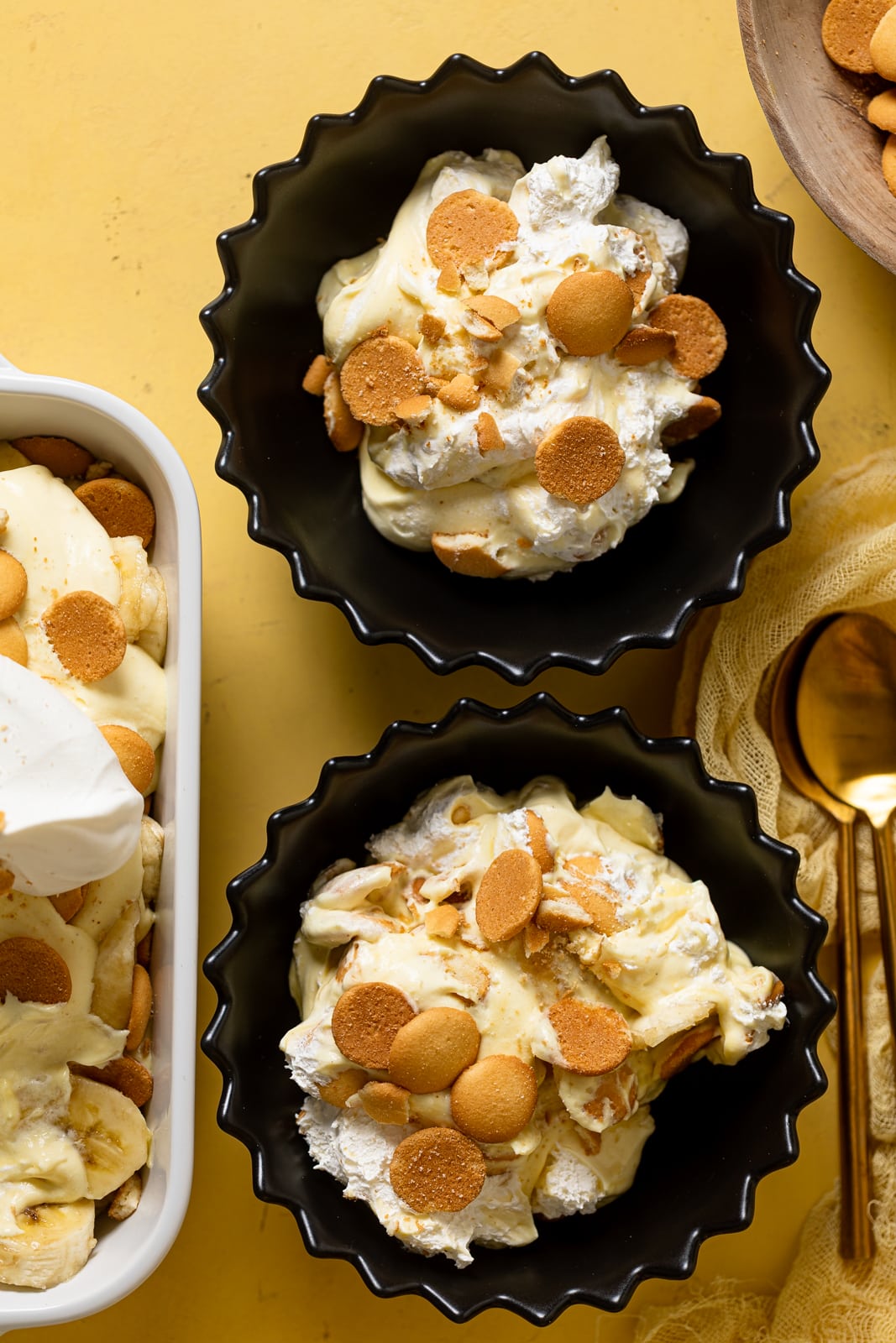 Two bowls of Southern Banana Pudding