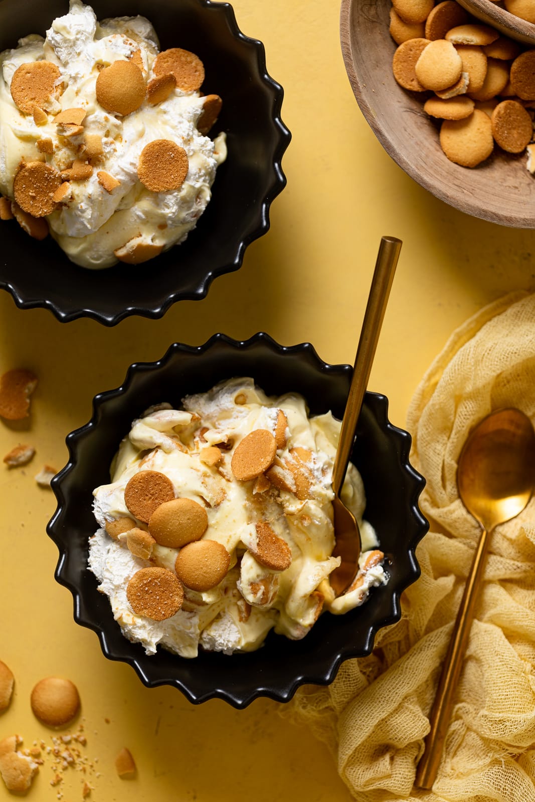 Two bowls of Southern Banana Pudding