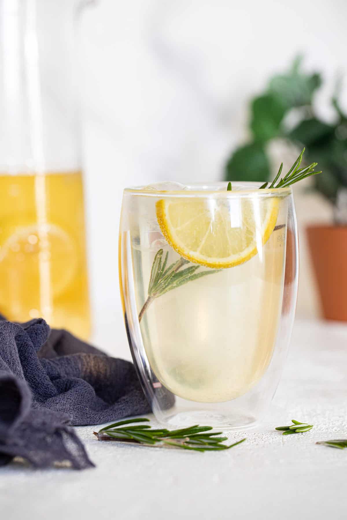 Natural Homemade Lemon Ginger Ale