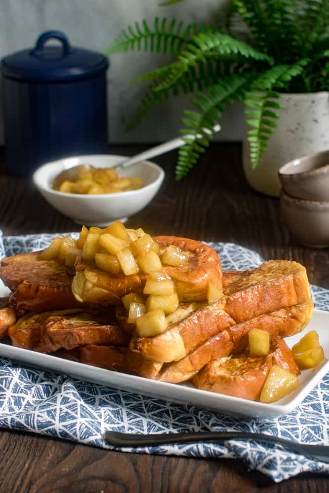 Delicious French Toast + Caramelized Apples