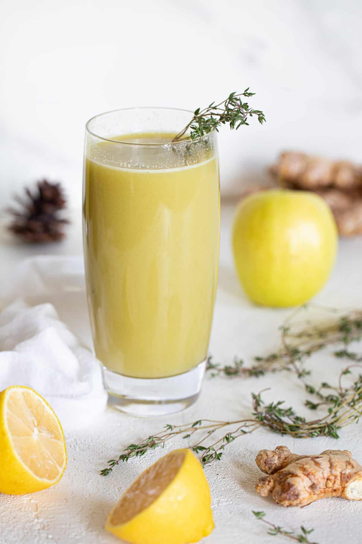 Cucumber Ginger Lemon Detox Juice | Simple Healthy Recipes, Complex Flavors  | Orchids + Sweet Tea