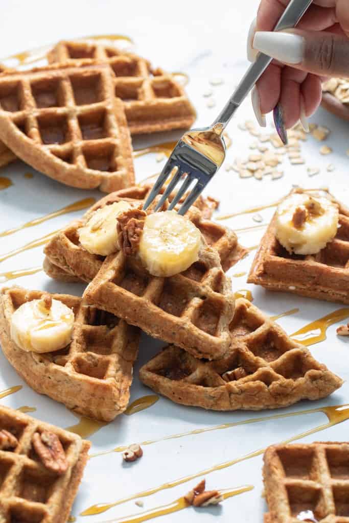 Flourless Vegan Banana Oats Waffles