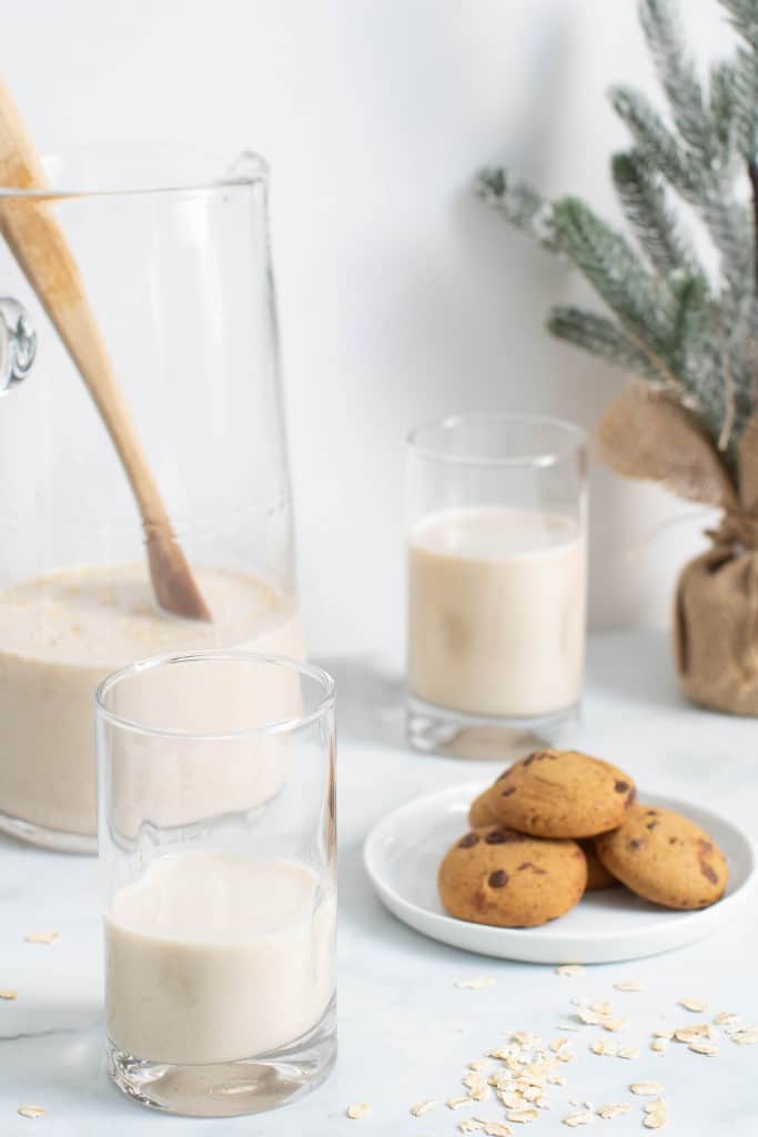 Ultra Creamy Homemade Oat Milk