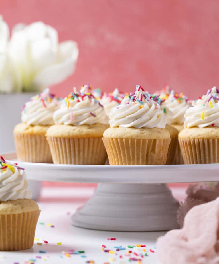 The Best Vanilla Cupcakes with Buttercream Frosting