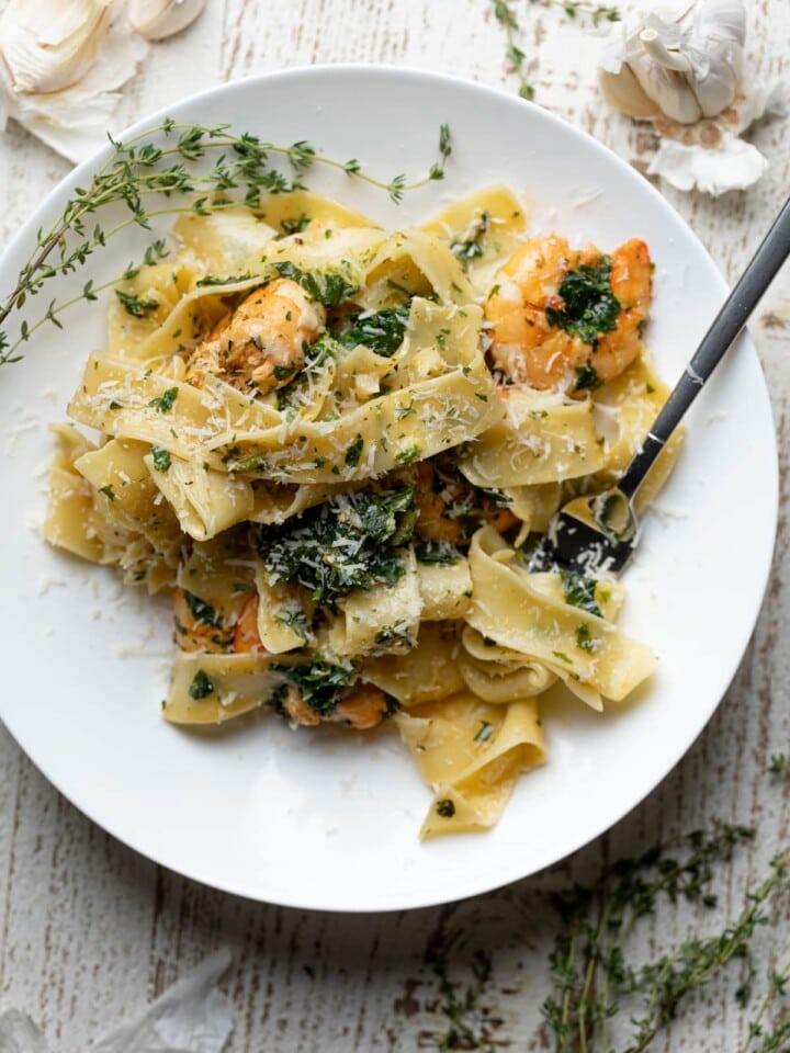 Plate of Savory Lemon Garlic Shrimp Pasta