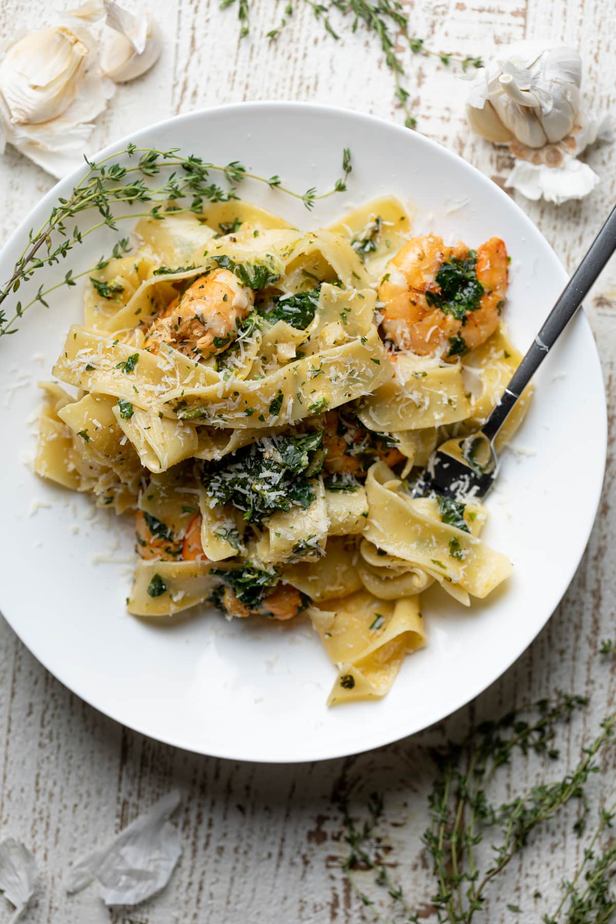 Plate of Savory Lemon Garlic Shrimp Pasta