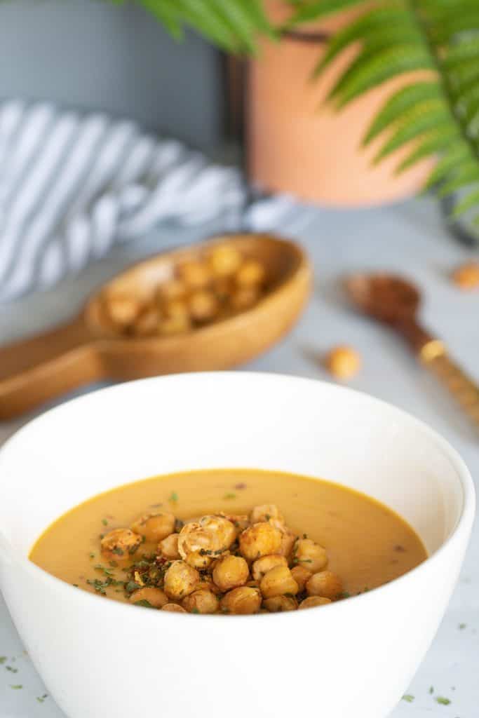 Easy Roasted Butternut Squash Soup