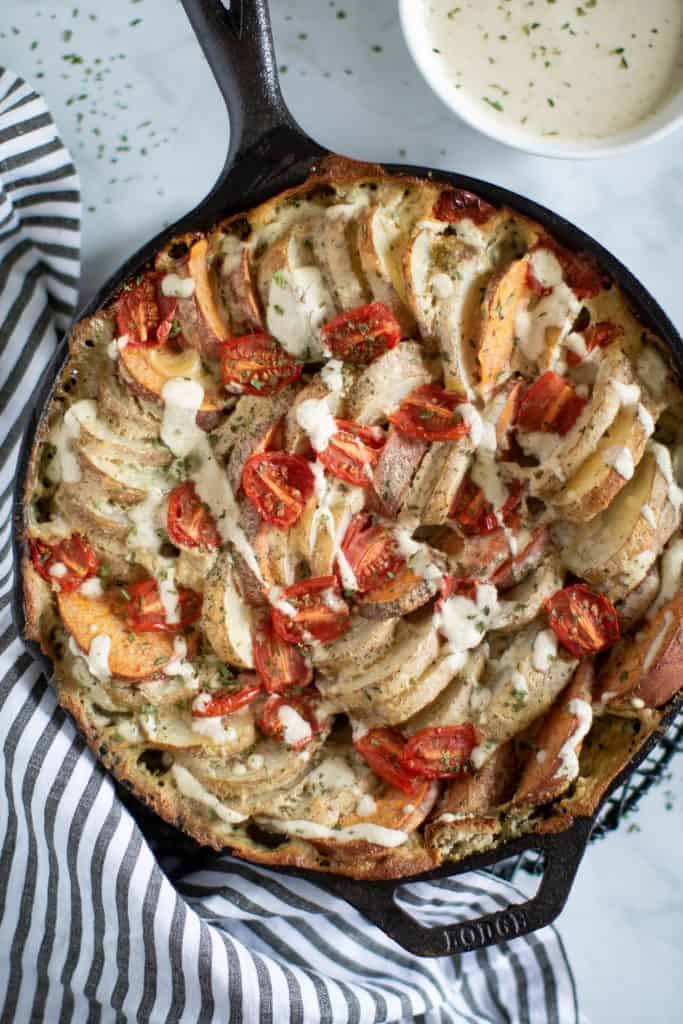 Cheesy Garlic Hasselback Potato Gratin