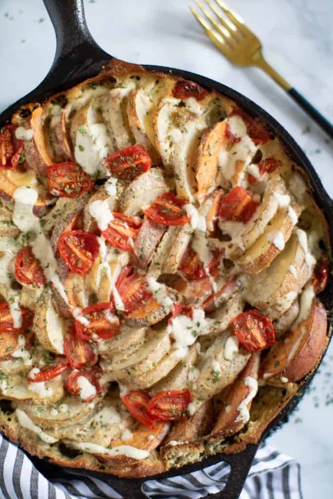 Cheesy Garlic Hasselback Potato Gratin