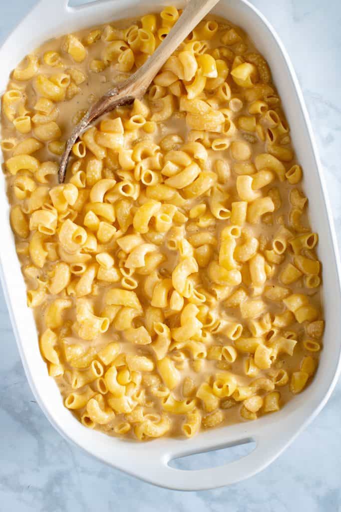 Baked Vegan Buffalo Mac + Cheese