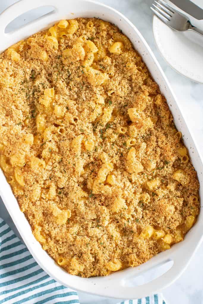 Baked Vegan Buffalo Mac + Cheese