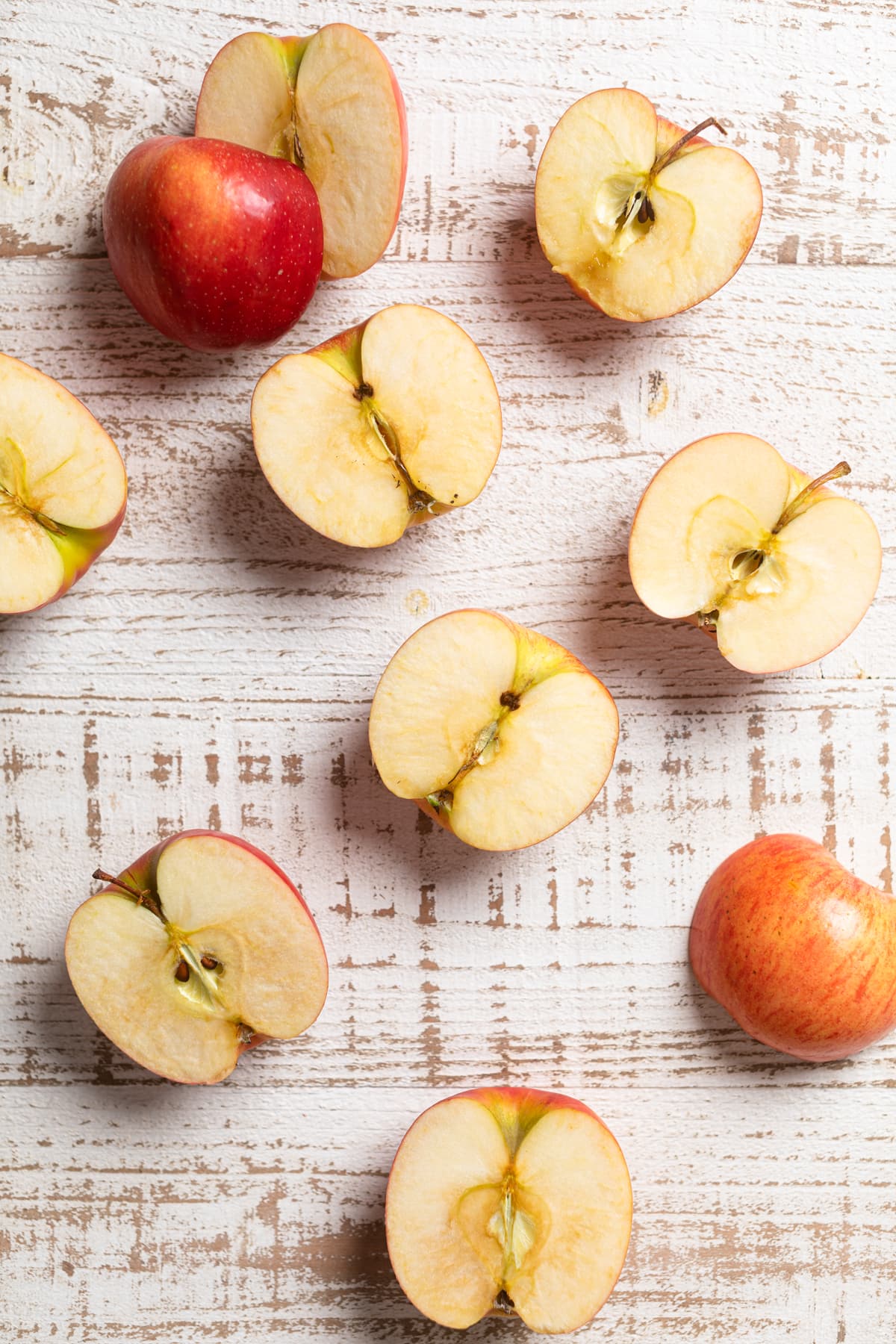 Vegan Baked Cinnamon Caramel Apples