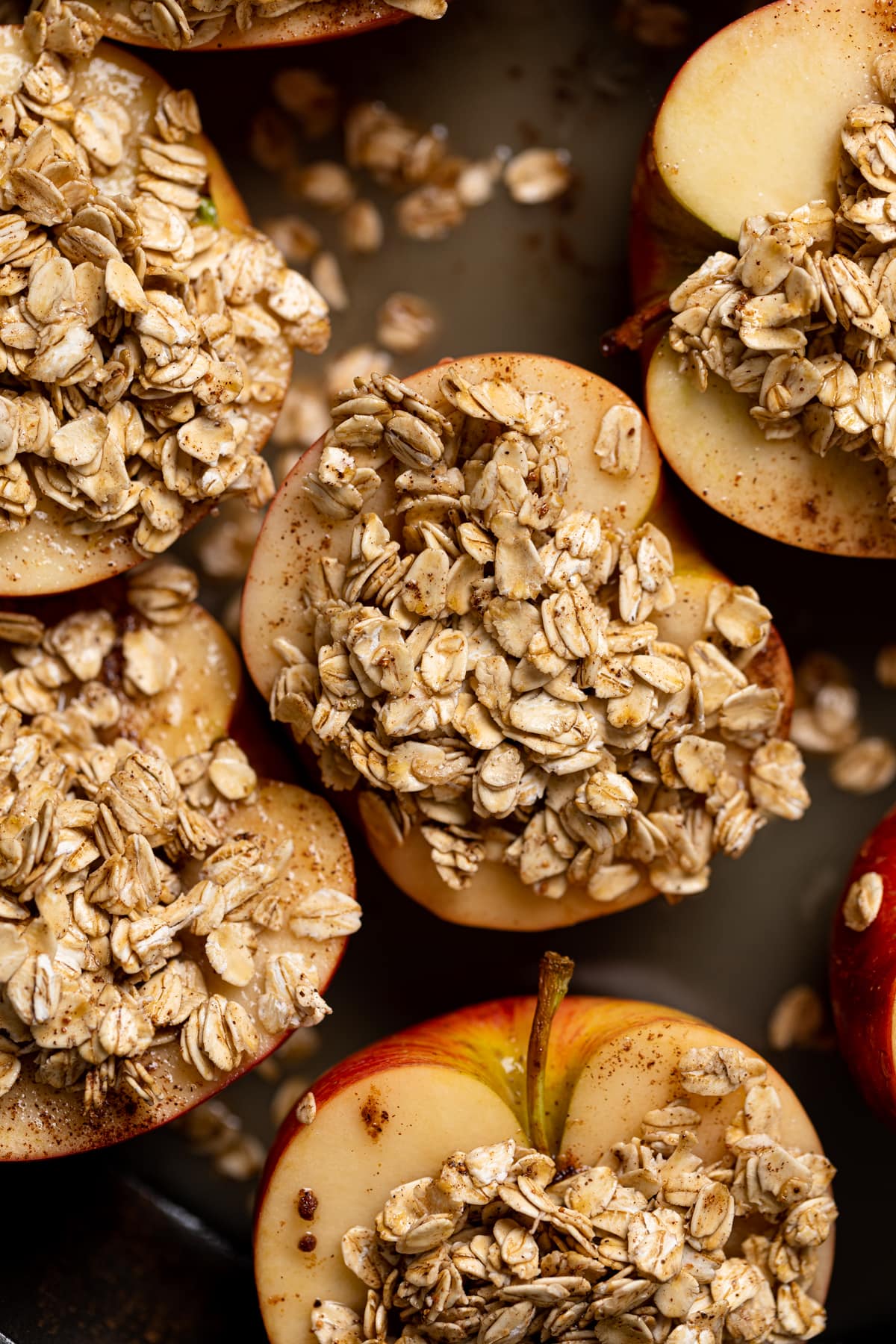 Halved apples topped with a spiced oats mixture.