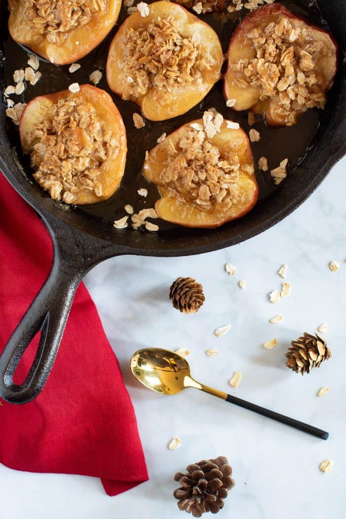 Vegan Baked Cinnamon Caramel Apples