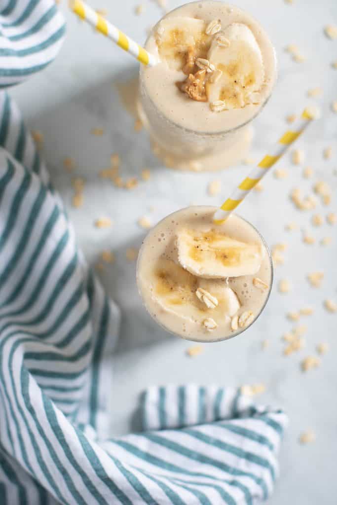 Easy Peanut Butter Banana Oats Smoothie