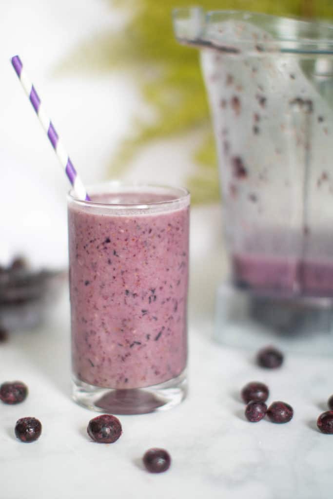 Blueberry Superfood Breakfast Smoothie