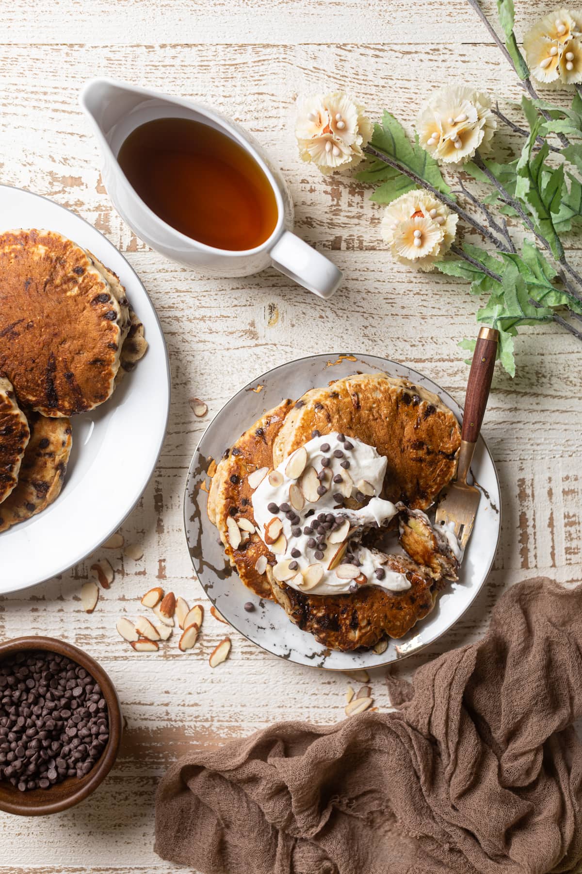 Fluffy Vegan Banana Chocolate Chip Pancakes