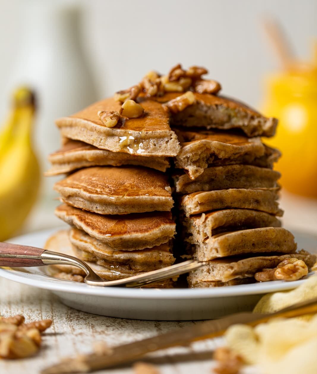 Healthy Banana Bread Pancakes