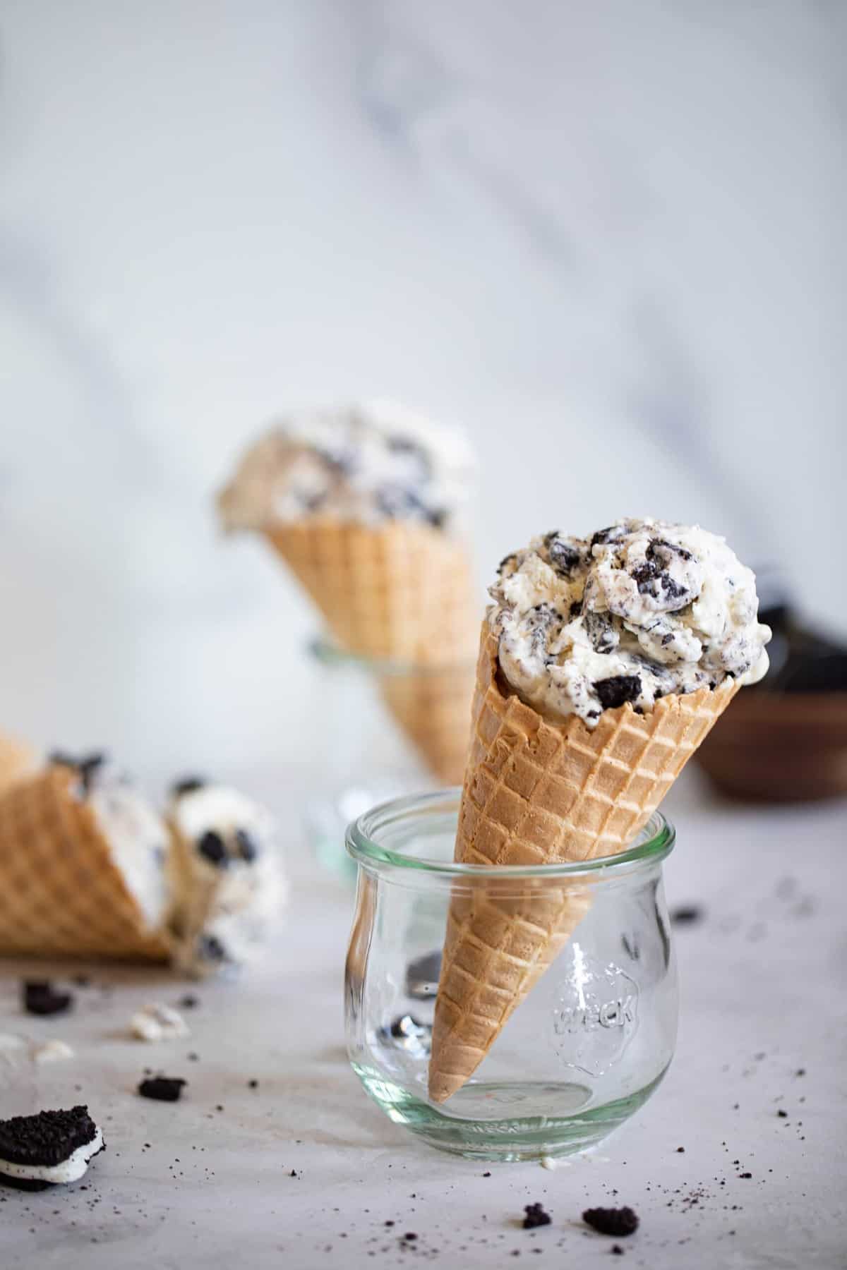 Cone of No-Churn Cookies and Cream Ice Cream standing in a glass.