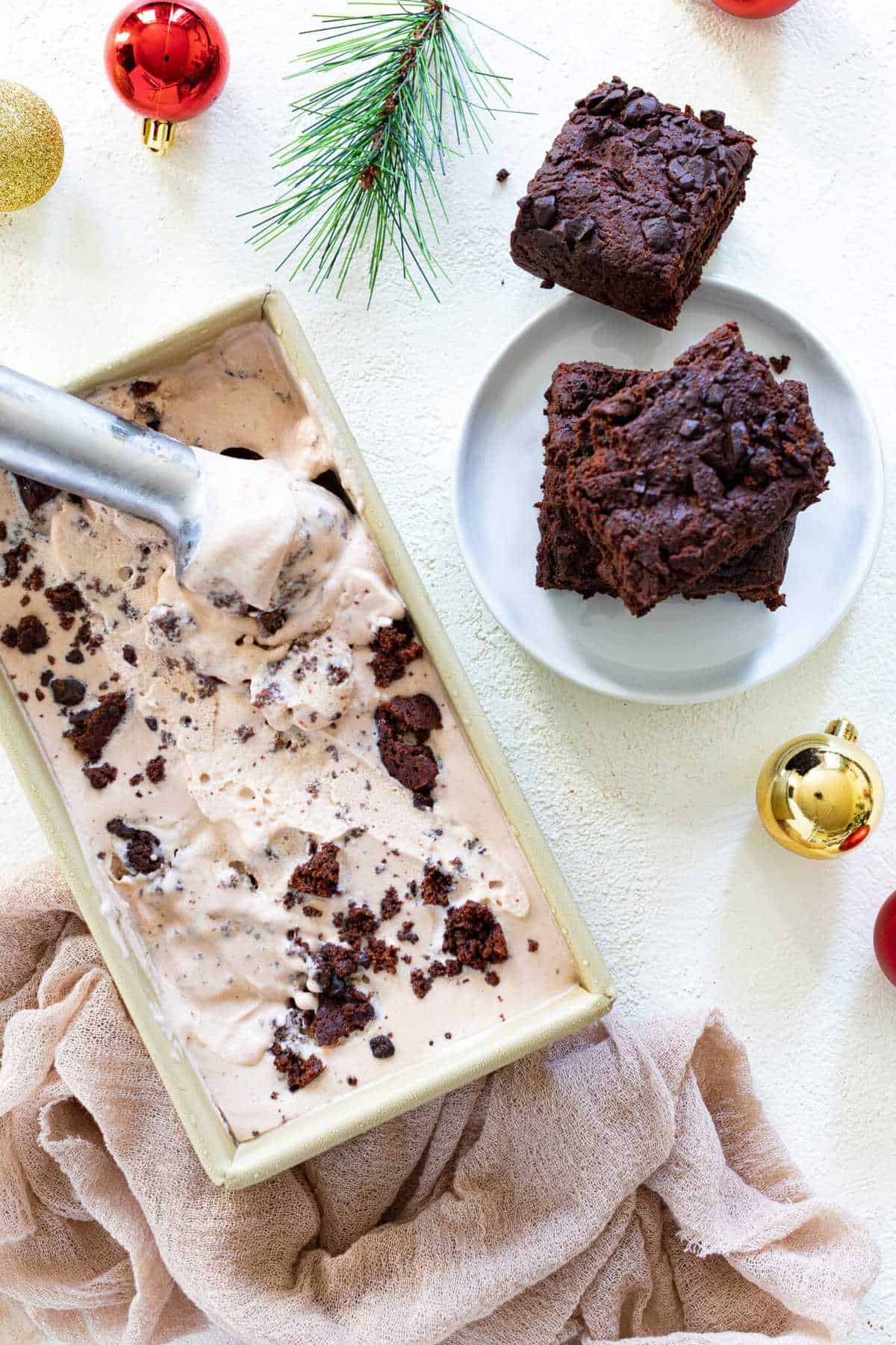 No-Churn Brownie Ice Cream