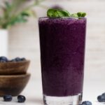 Easy Spinach Blueberry Smoothie