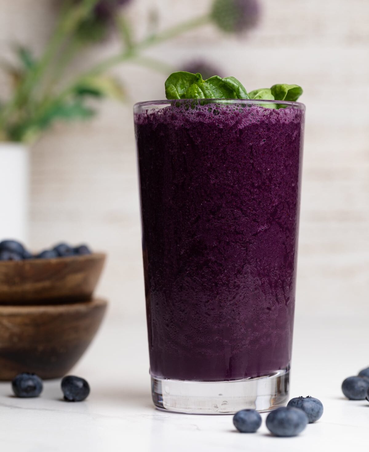 Easy Spinach Blueberry Smoothie