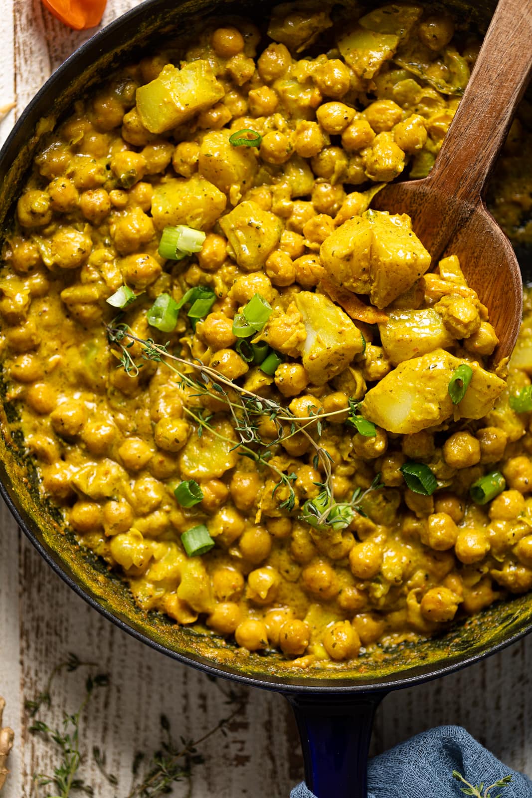 Easy Spicy Curry Chickpea + Potatoes
