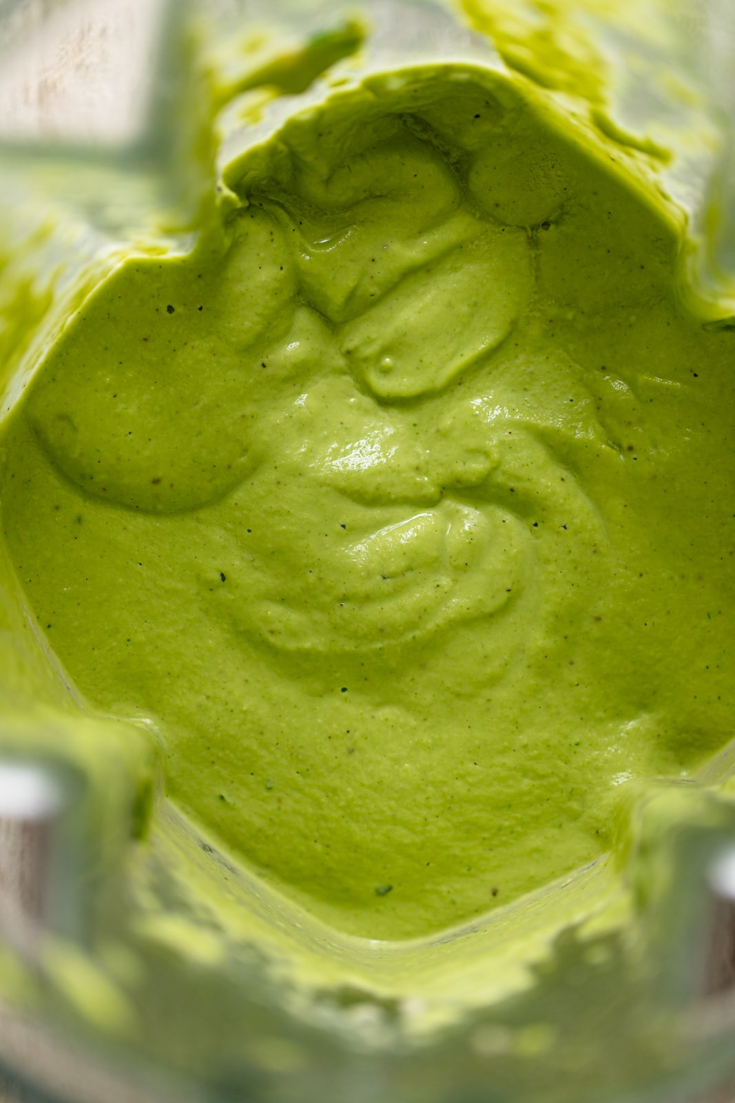 Cilantro cashew dressing in a blender