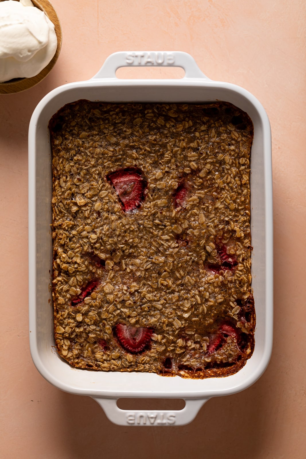 White pan of Strawberry Shortcake Baked Oats