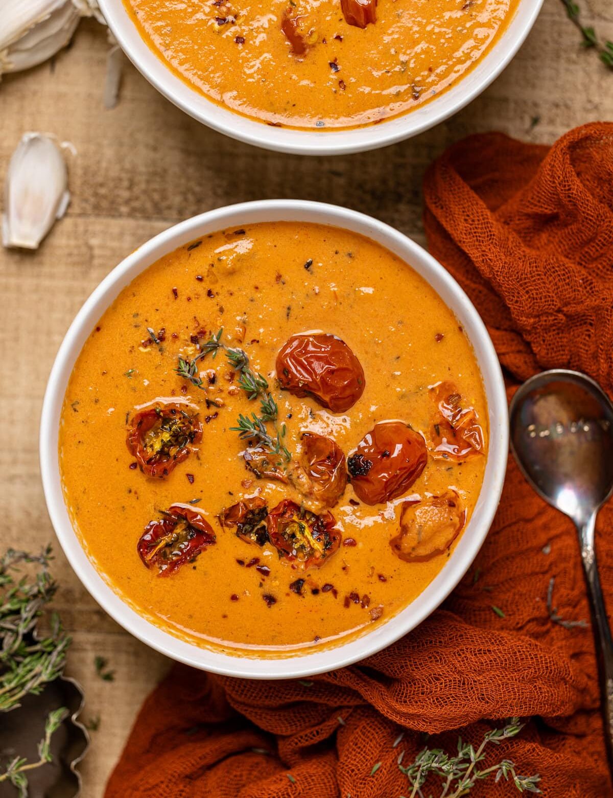 Bowl of Creamy Roasted Garlic Tomato Soup