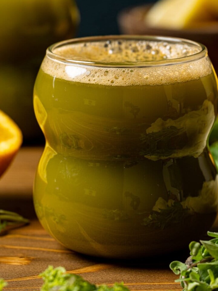 Green Sugar Detox Juice in a glass