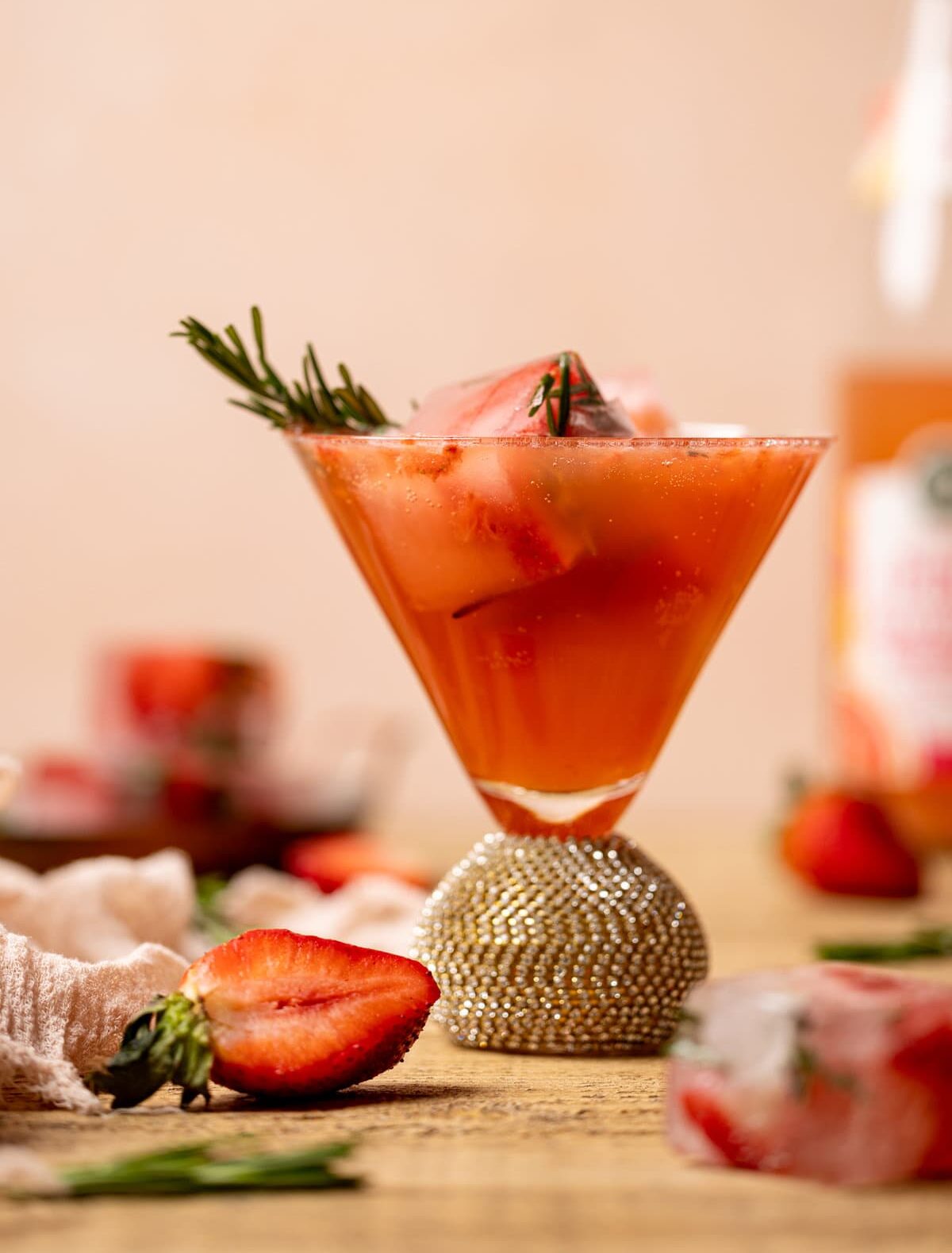 Amazing Sparkling Grapefruit Mocktail Recipe