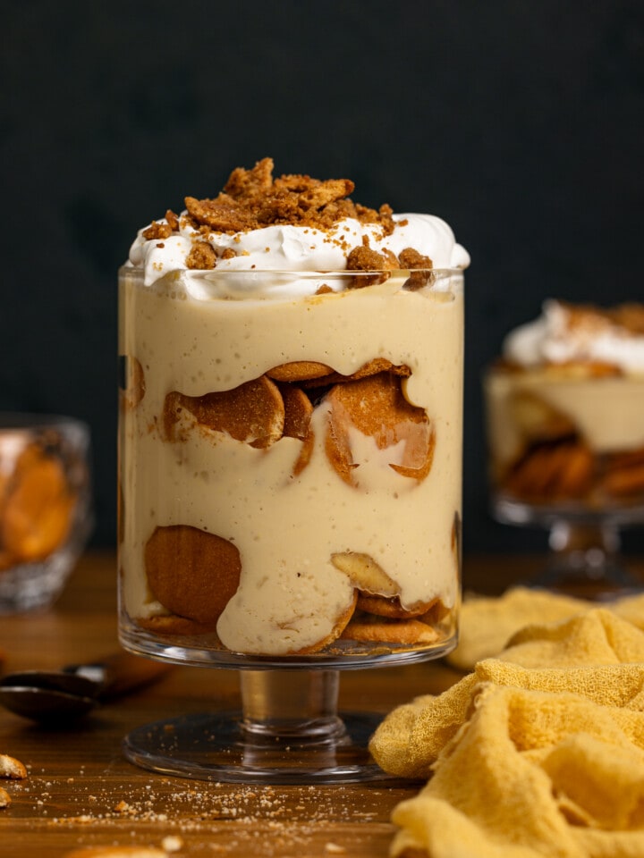 Up close shot of banana pudding in a trifle bowl.