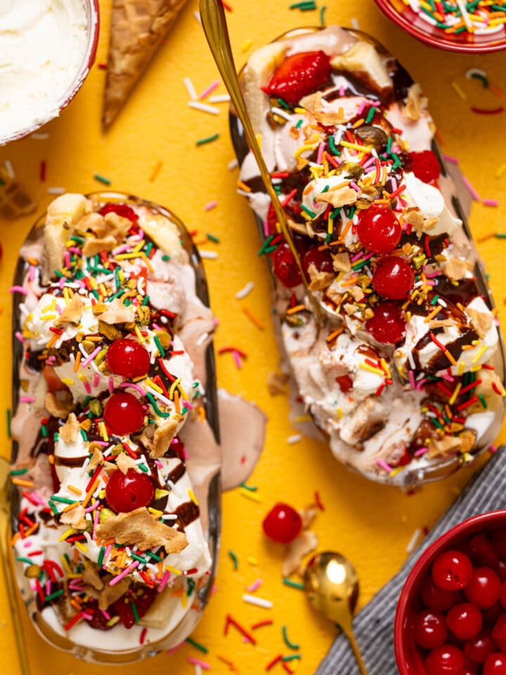Up close shot of banana split ice creams.