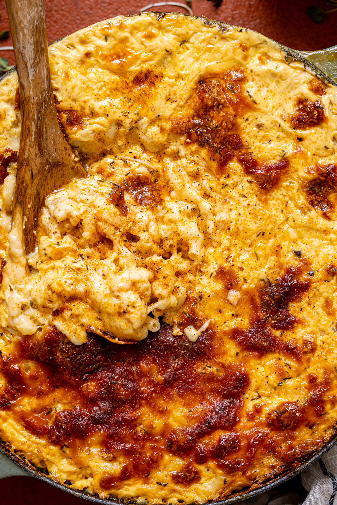 Up close shot of baked mac and cheese.